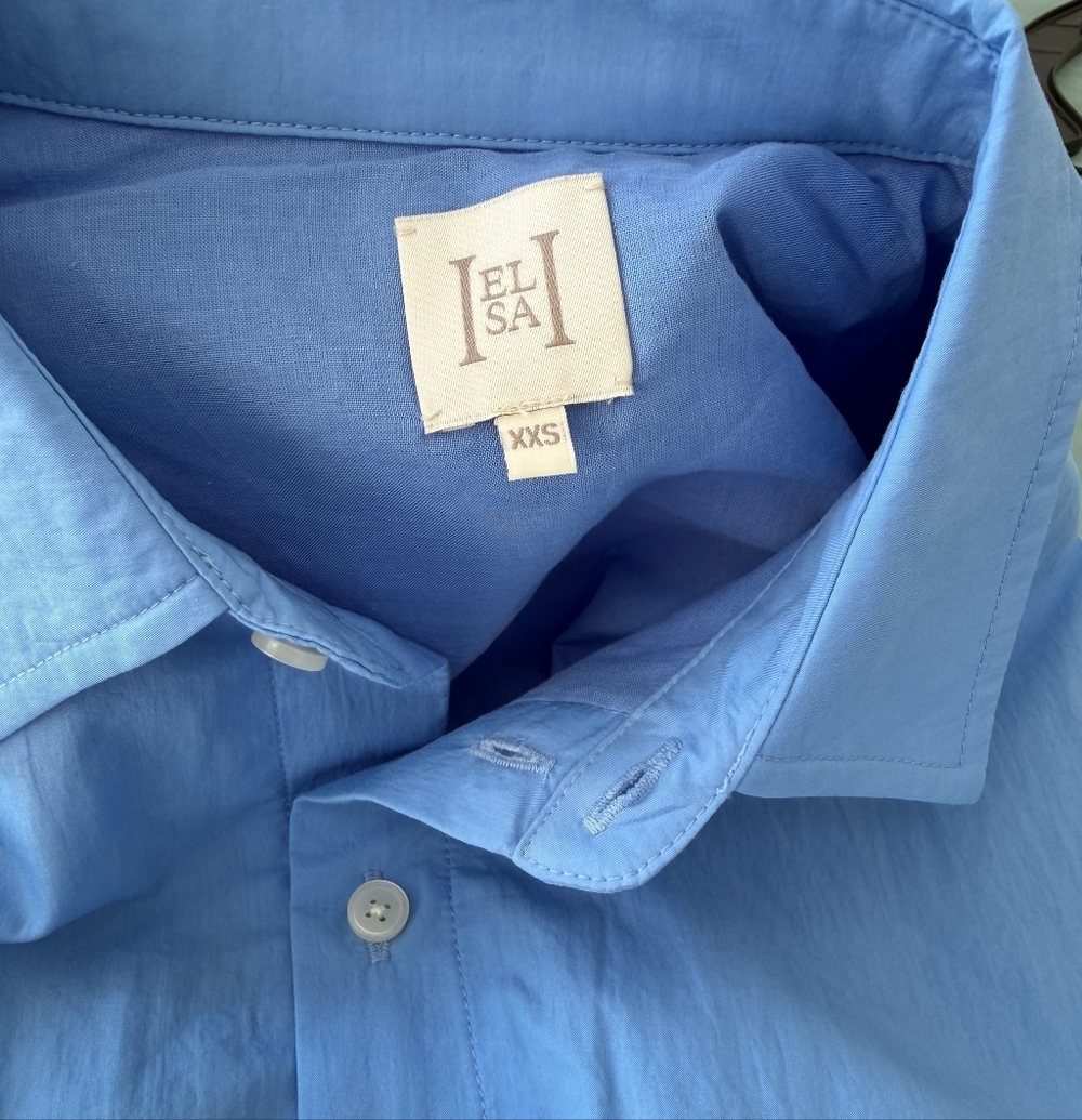 Helsa Bubble Shirt in Tech Poplin in Classic Blue - Picture 13 of 15
